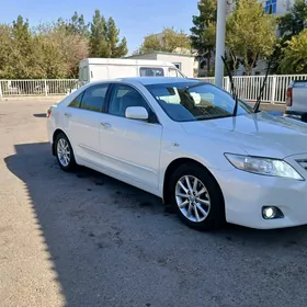 Toyota Camry 2010