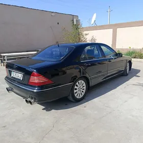 Mercedes-Benz S-Class 2002