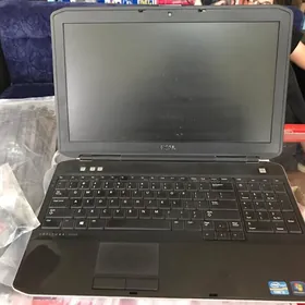 Dell noutbuk