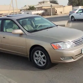Toyota Avalon 2000