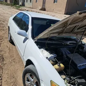 Toyota Camry 1999