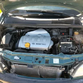 Opel Zafira 2002