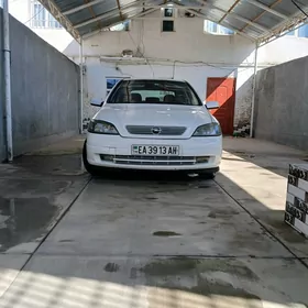 Opel Astra 2002