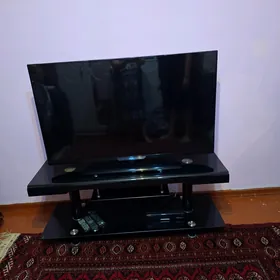 TV c подставкой
