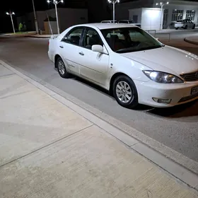 Toyota Camry 2005