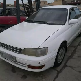 Toyota Corona 1993
