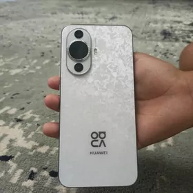 Huawei nova 12s