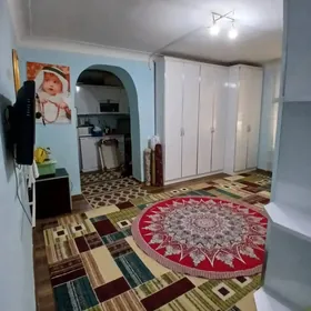 30 MKR