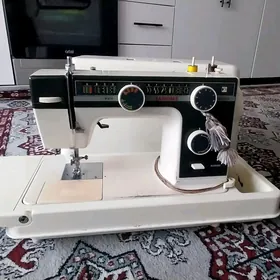 Janome tikin maşhyn