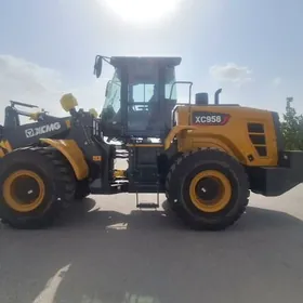 XCMG 500 2025