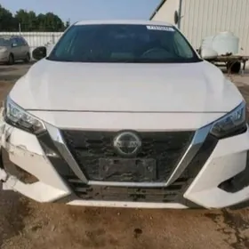 Nissan Sentra 2020