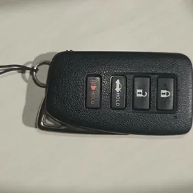 Lexus Açar, Pult,