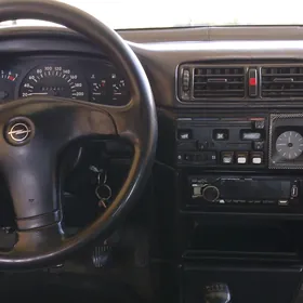 Opel Vectra 1991