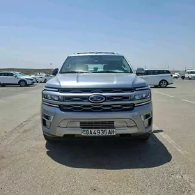 Ford Expedition 2022