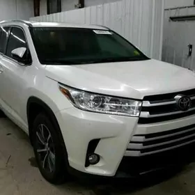 Toyota Highlander 2017