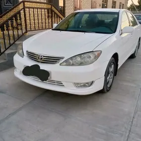 Toyota Camry 2003