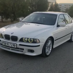 BMW M5 2002