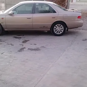 Toyota Camry 1999