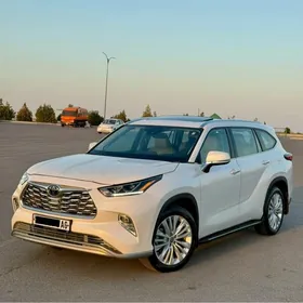 Toyota Highlander 2020