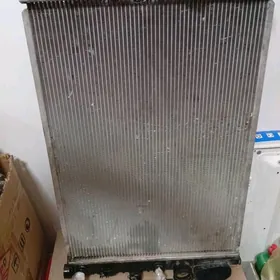 Radiator Mercedes