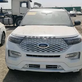 Ford Explorer 2022