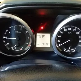Toyota Land Cruiser Prado 2015