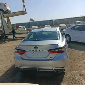Toyota Camry 2022