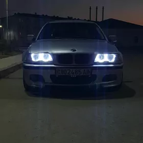 BMW E46 2000