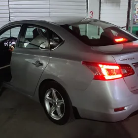 Nissan Sentra 2013