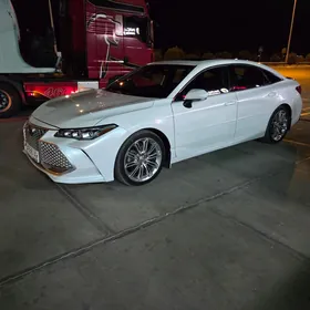 Toyota Avalon 2019