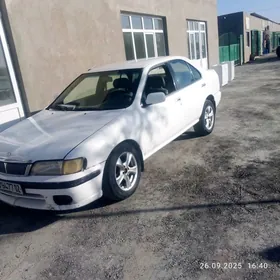 Nissan Sunny 1998