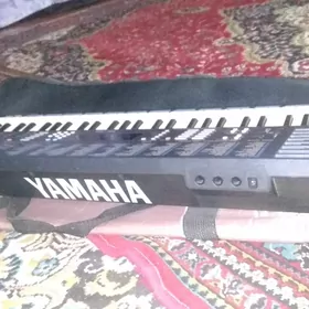Yamaha psr 680
