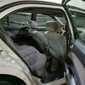 Nissan Maxima 1994