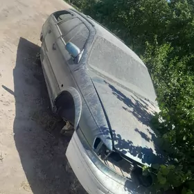 Ford Taurus 1996