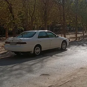 Toyota Camry 1997