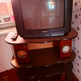 telewizor