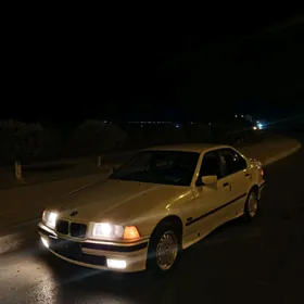 BMW 320 1992