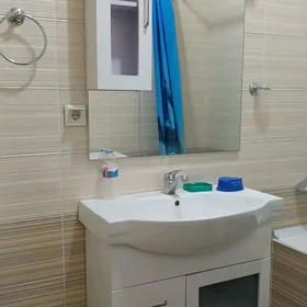 продам Гоголя 3 ком полуэлитка