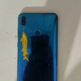 HUAWEI Y7