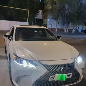 Lexus ES 350 2020