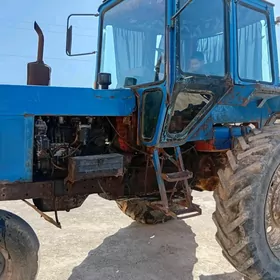 MTZ 80 2000