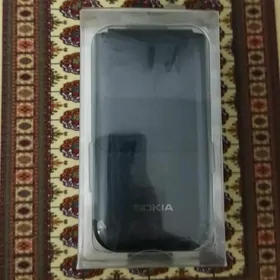 Nokia 2720 Flip