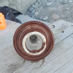 izolyator