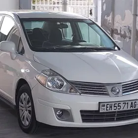 Nissan Versa 2009