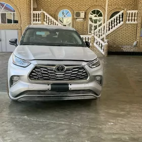 Toyota Highlander 2024