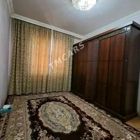 3 комн. кв-ра Бахар микр.