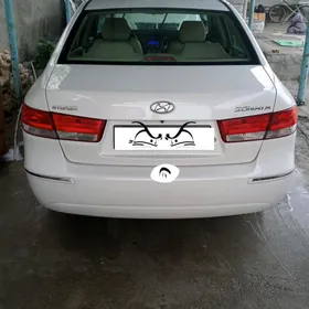 Hyundai Sonata 2009