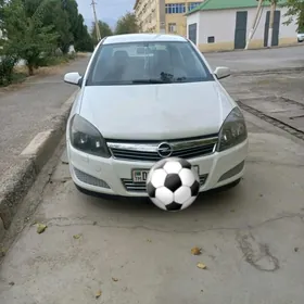 Opel Astra 2008