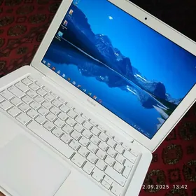 Noutbuk Kompyuter MacBook