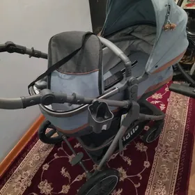 Детская коляска